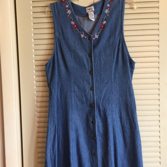 Vintage Woman’s M Lightweight Denim Button front - Picture 3 of 8